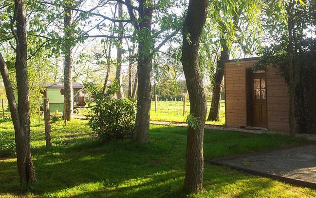 Apartament Tante Pim Neuilly-sur-Eure Zewnętrze zdjęcie